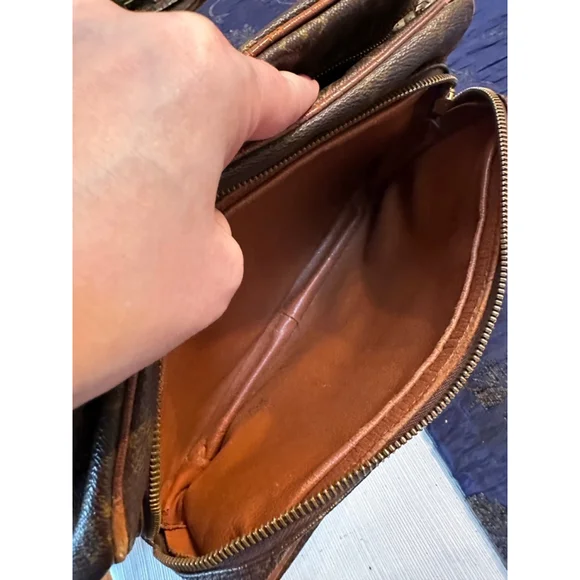 Louis Vuitton Brown & Tan Nile Monogram Crossbody Bag - Picture 15 of 15